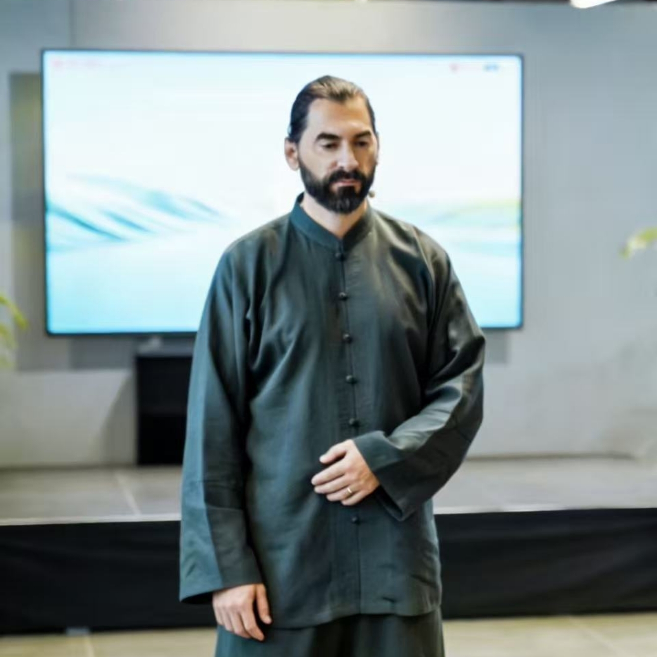 Qigong Anatomy and Grounding