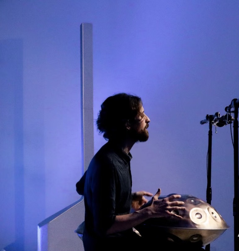 Melody of the Soul: An Immersive Handpan Journey